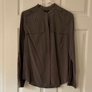 $5! 2 for $10🌹Ann Taylor Green Taupe 100% Silk Button-Front Blouse